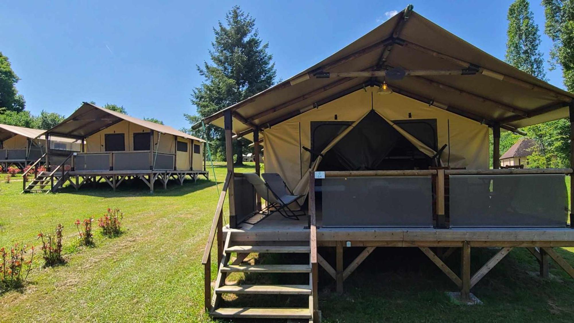 Hotel Le Domaine Du Bois Coquet La Douze Esterno foto